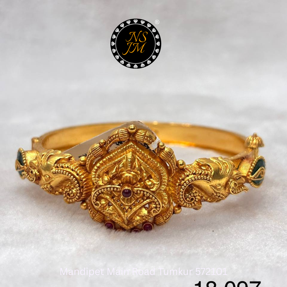 NSJM 916 Hallmark Ladies Kada